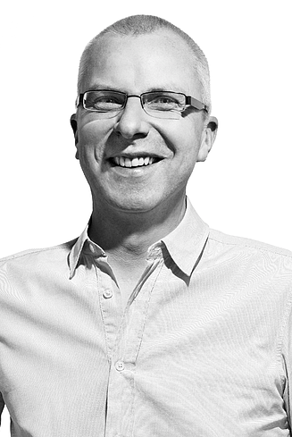 Portret foto van Michael in het zwart/wit 