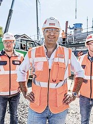 Drie ZÜBLIN collega's op de werf