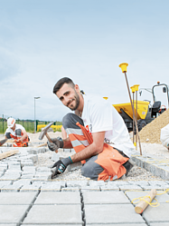 Drie ZÜBLIN collega's op de werf